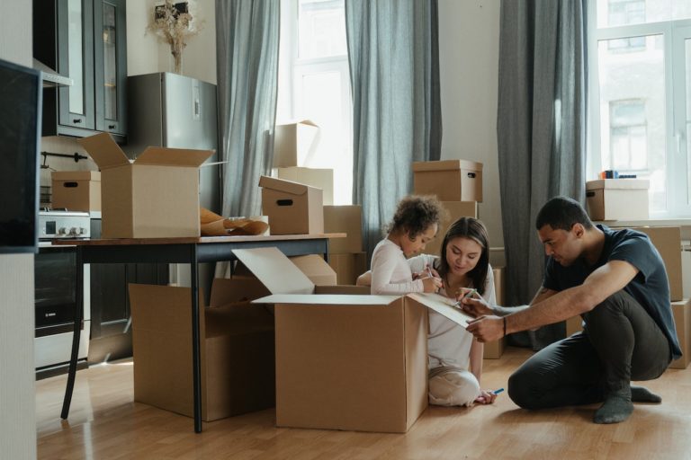 tips for packing and moving furniture to San Diego